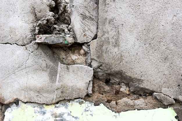 Foundation Crack Repair Michigan: Causes, Costs, Fixes